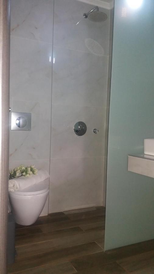 Mama Kitsa Apartment Sarti Ngoại thất bức ảnh